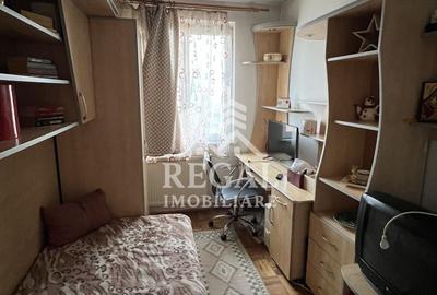 Apartament 3 camere de vânzare – Micro 4 | Decomandat | 57 mp - 9
