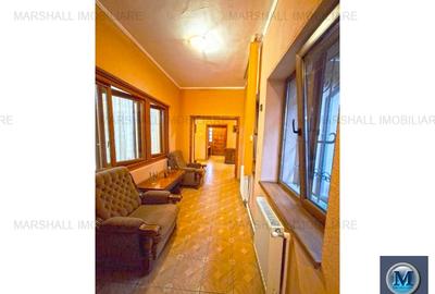 Casa cu 4 camere de vanzare, zona Lupeni, 259 mp #15444 - 13
