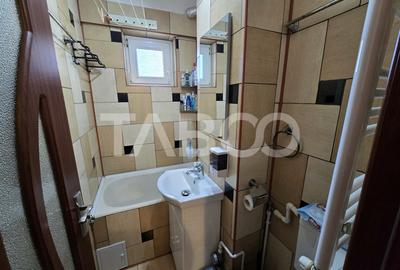 Apartament cu 2 camere mobilat utilat pivnita 4 mp Vasile Aaron Sibiu - 8