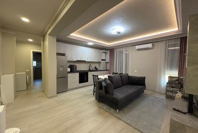 Apartament cu 2 camere semidecomandat în Giroc