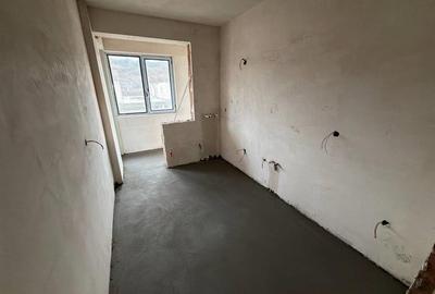 Apartament cu 2 camere, Hlincea, etajul 1 - 61.93mp + balcon 3.85mp - 4