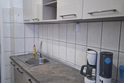 Micro 17, 2 camere amenajate modern, mobilate Pret 400 Euro - 7