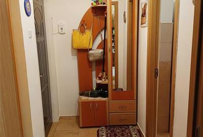 Apartament 2 camere in zona centrala Moldova Noua - 5