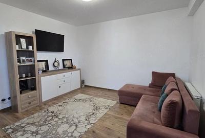 Inchiriere Apartament Straja- Sector 4-Centrala proprie - 1