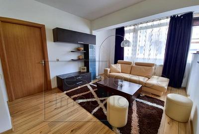 Apartament cu 2 camere semidecomandat, mobilat în Bună Ziua