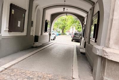 Garsonieră Piață Romana pentru RBB sau student loc parcare inclus curte interioa - 16