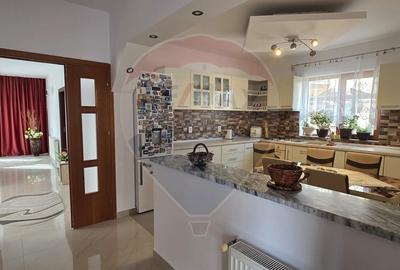 Casa ideala pentru familie | Darza - Crevedia | 260 mp | 735 mp teren - 5