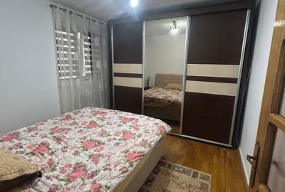 2cam drumul taberei mol plazza - 14