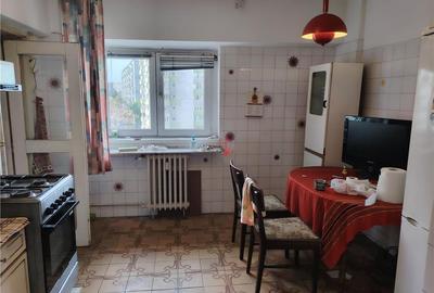 Apartament 3 camere zona Ion Mihalache cu Turda constructie 1984 - 23