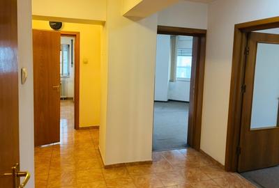 DECEBAL,OCAZIE DEOSEBITA,apartament la etajul 1,ideal cabinet,notariat,agentie - 16
