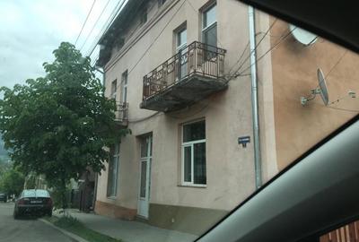 VANZARE APARTAMENT 2 CAMERE IN VATRA DORNEI