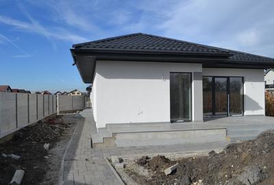 Casa single 4 camere, 110 MP + 500mp teren Stupini - 4