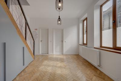 In Cartierul Evreiesc, casa 3 camere pivnita si mansarda open space. - 4