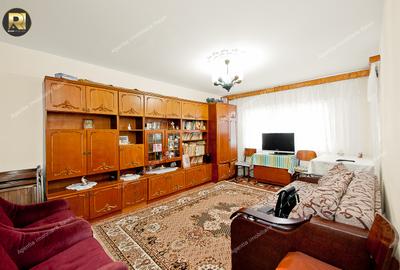 3 decomandate, in Galati, I.C Frimu, langa IFR, etaj 3, sup.68 mp - 1