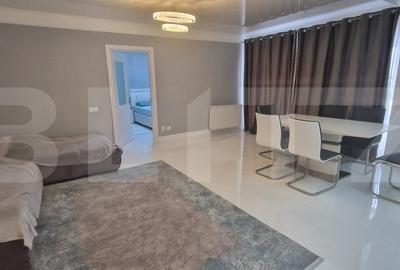 Apartament cu 3 camere semidecomandat în Florești