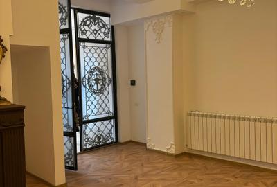 Simbolul Distincției în Dorobanți: Studio de Lux cu Șemineu și Finisaje Marmura - 4