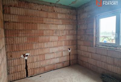 Duplex de vanzare cu 3 camere, zona Bucovat - 8