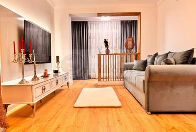 Apartament cu 2 camere semidecomandat, mobilat în Central