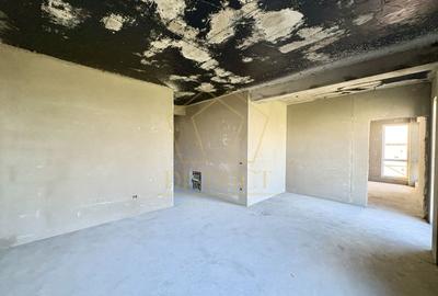 Apartament cu 2 camere semidecomandat în Moșnița Nouă