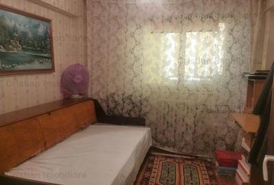 Scolilor 3 cam 70mp conf.1 Decomandat Mobilat utilat , balcon 7m - 4