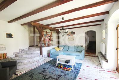 Casa de vanzare pretabila pensiune priveliste superba Fantanele Sibiu - 4