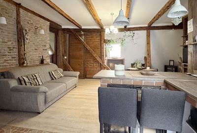 Investitie in Centrul Istoric: Apartament + Pivnita (Crama) - 4