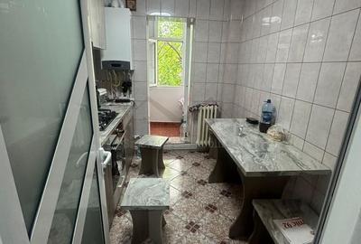 Apartament 2 camere decomandat Canta etajul 2 - 3