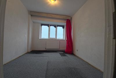 Ultracentral Tomis Mall 3 camere decomandat etaj 3/7 - 33