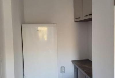 Garsoniera renovata, 2 minute metrou Tineretului, balcon inchis - 9