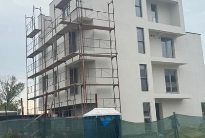 Apartament cu 2 camere decomandat în Theodor Pallady
