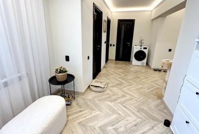 Apartament 3 camere decomandate, situat in zona Ultracentrala- Bd.Republicii - 2