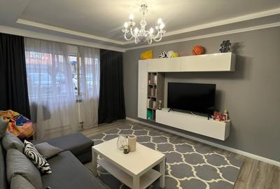 Apartament cu 3 camere decomandat în Mărăști