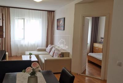 Apartament 2 camere de vanzare zona Stefan cel Mare/bloc cu lift