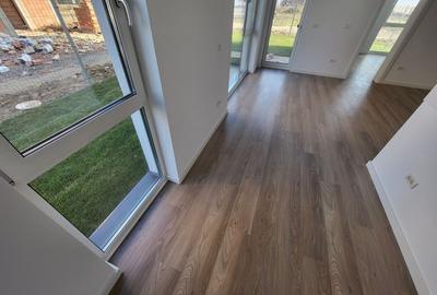 COMISION%. BLOC NOU in ORAS. Gradina proprie. Spatios - 4