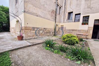 Apartament in imobil interbelic, str. Emil Racovita - 19