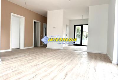 Casă individuală cu 3 camere în Micești