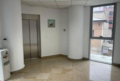 Vitan-Mall , imobil S+P+4 - 3