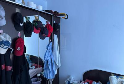 Apartament 4 Camere de Vanzare *Drumul Taberei* - 4