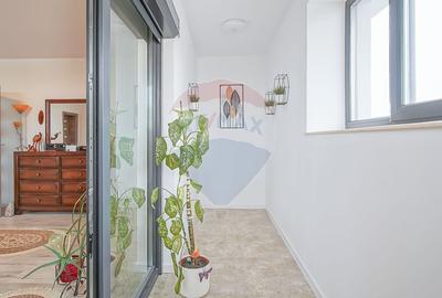 Casă premium cu 270 mp utili, 7 camere ,curte generoasă în Bartolomeu - 11