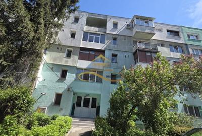Apartament de vanzare 2 camere semidecomandat Aviatori Bacau. - 12