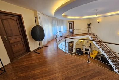 Casa cu piscina - Chiajna (6 dormitoare - 6 bai - 2 livinguri) - 3