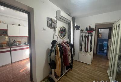 Apartament 3 Camere, Etaj 4, Strada Aleea Teilor - 12