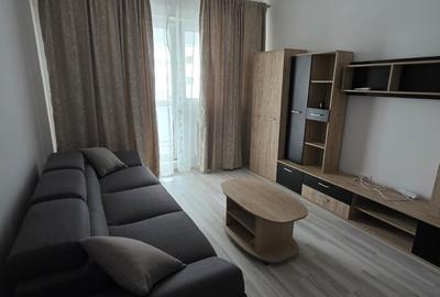Apartament cu 2 camere decomandat, mobilat în Apărătorii Patriei
