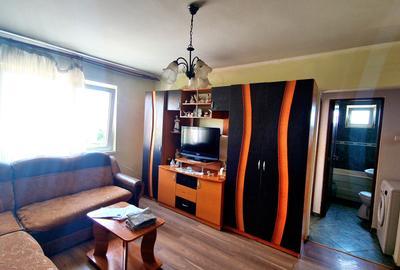 APARTAMENT 2 CAMERE SEMIDECOMANDAT ET 3 - 3