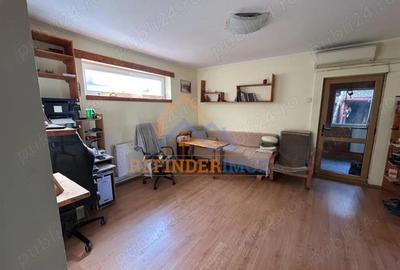 Casă cu 4 camere în Brâncoveanu