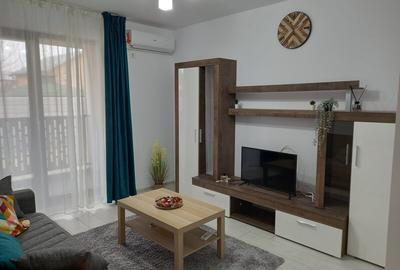 Apartament cu 2 camere decomandat, mobilat în Central