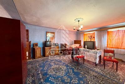 Casa individuala de vanzare, teren 1750 mp, Zona: Sanandrei - 3
