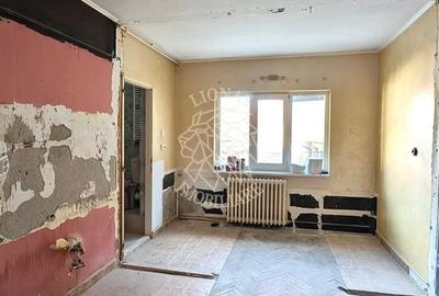 Apartament 2 camere 80 mp-etaj 1-balcon-terasa-Zona Centrala - 3