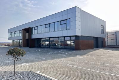 Spatiu comercial-Showroom&Birouri  7-12euro/mp - 1