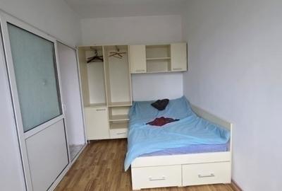 Garsonieră decomandată în Tătărași
